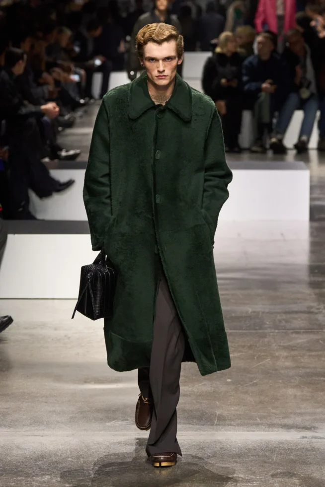 00025-fendi-fall-2024-menswear-credit-gorunway