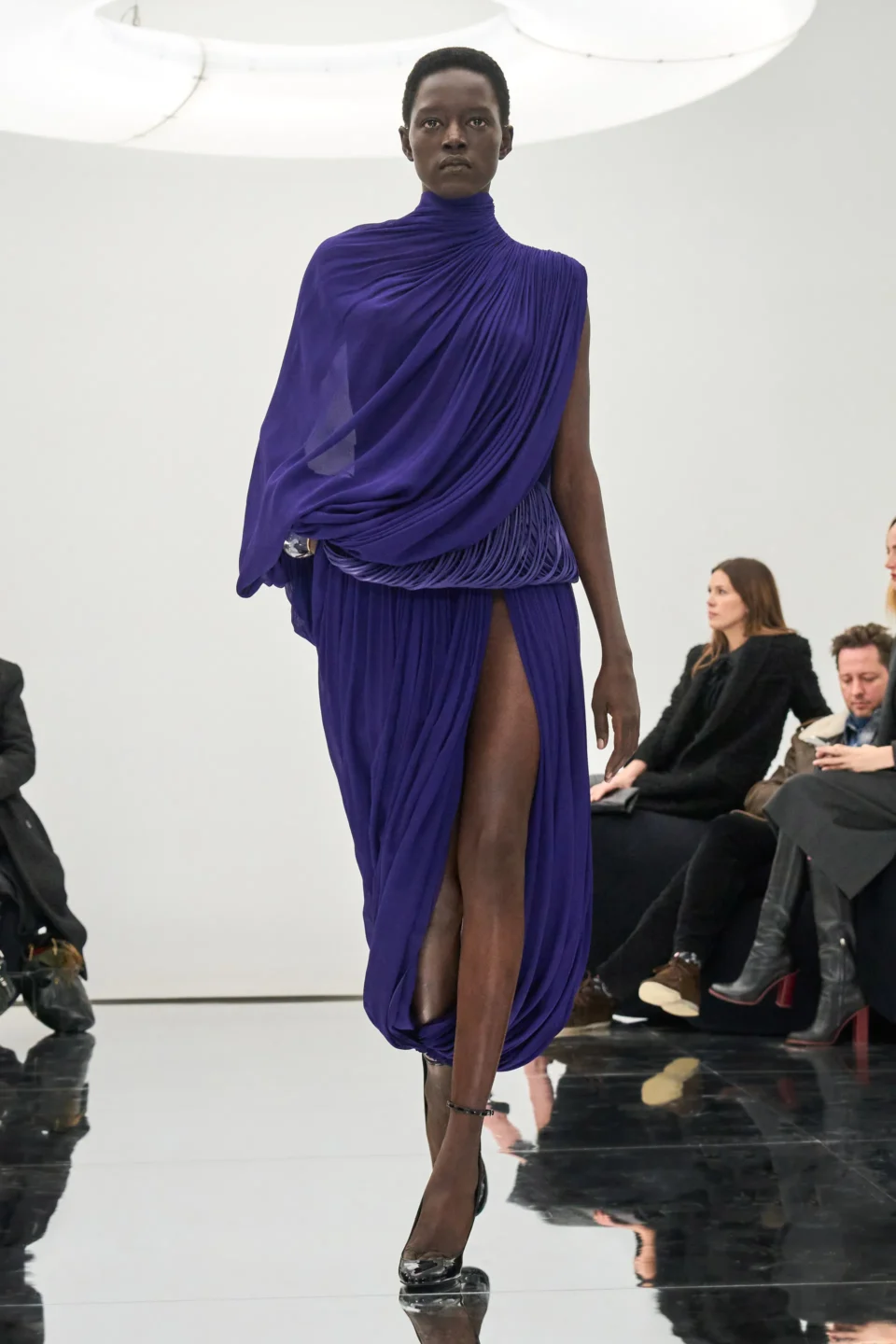 00026-alaia-fall-2024-ready-to-wear-credit-brand