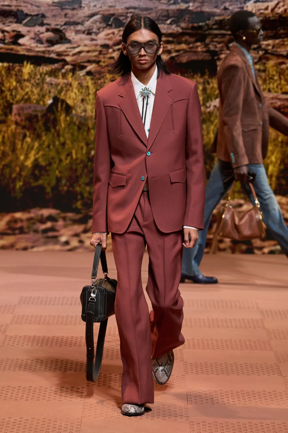 00027-louis-vuitton-fall-2024-menswear-credit-gorunway