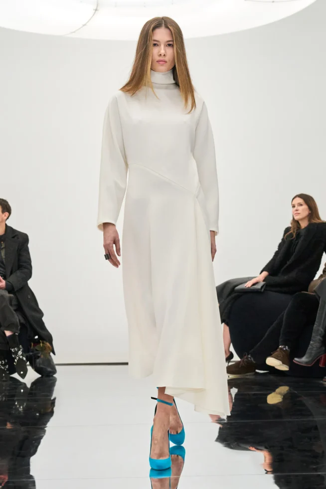 00028-alaia-fall-2024-ready-to-wear-credit-brand