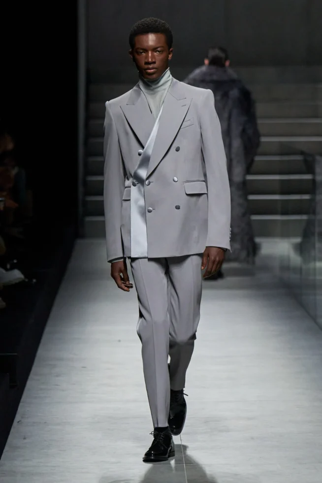 00029-dolce-and-gabbana-fall-2024-menswear-credit-gorunway
