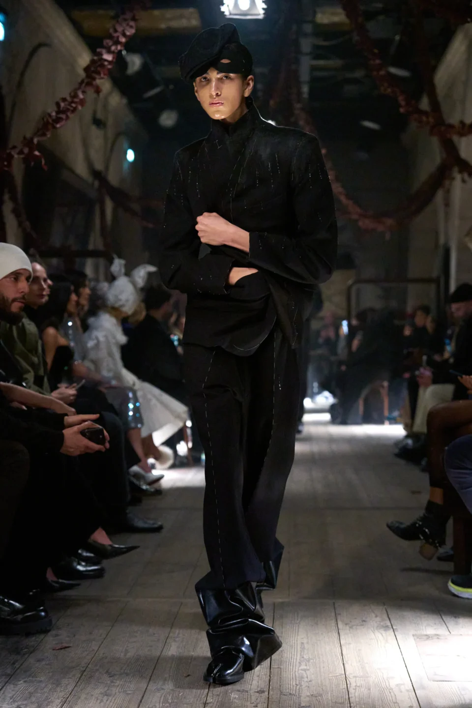 00031-maison-margiela-spring-2024-couture-credit-gorunway