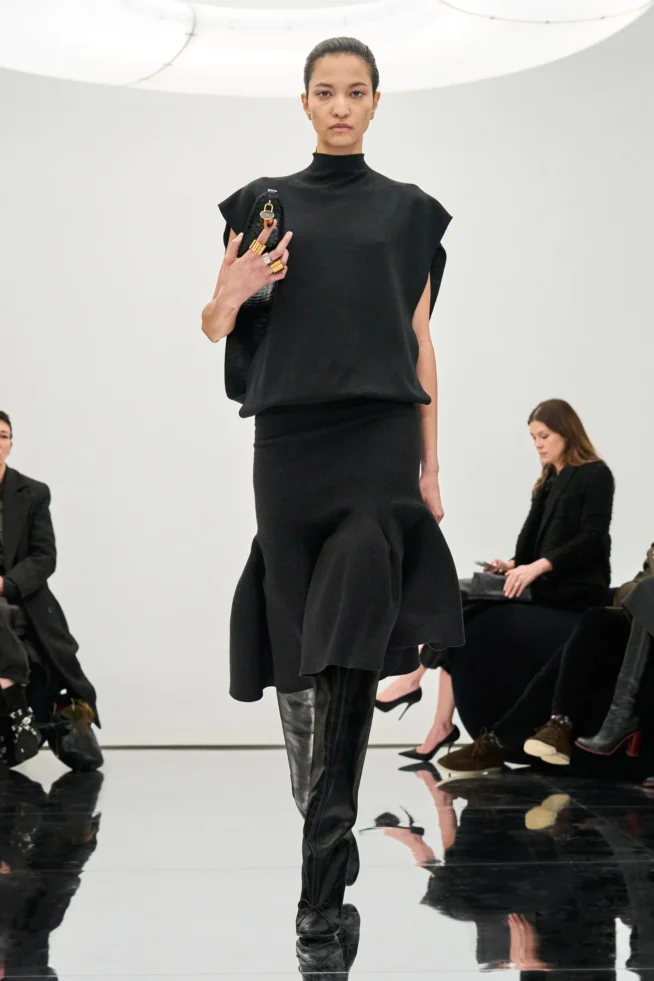 00034-alaia-fall-2024-ready-to-wear-credit-brand