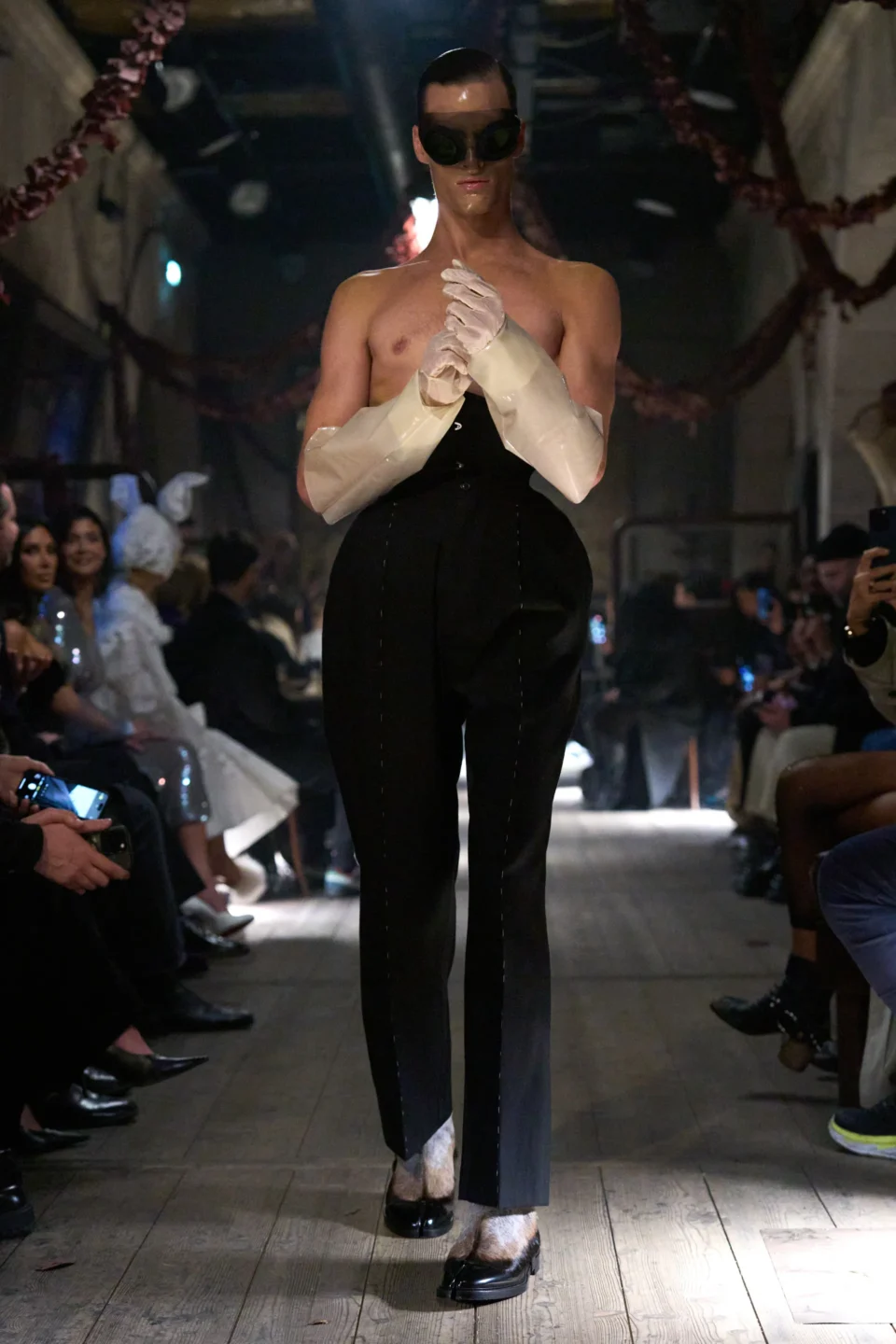 00034-maison-margiela-spring-2024-couture-credit-gorunway