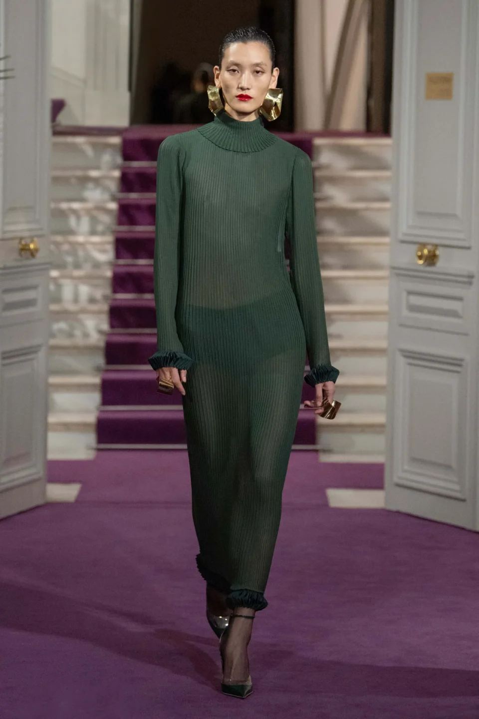 00034-valentino-spring-2024-couture-credit-brand