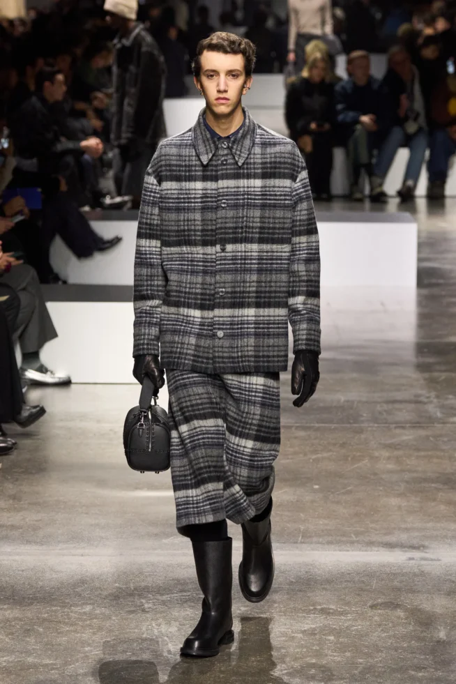 00035-fendi-fall-2024-menswear-credit-gorunway