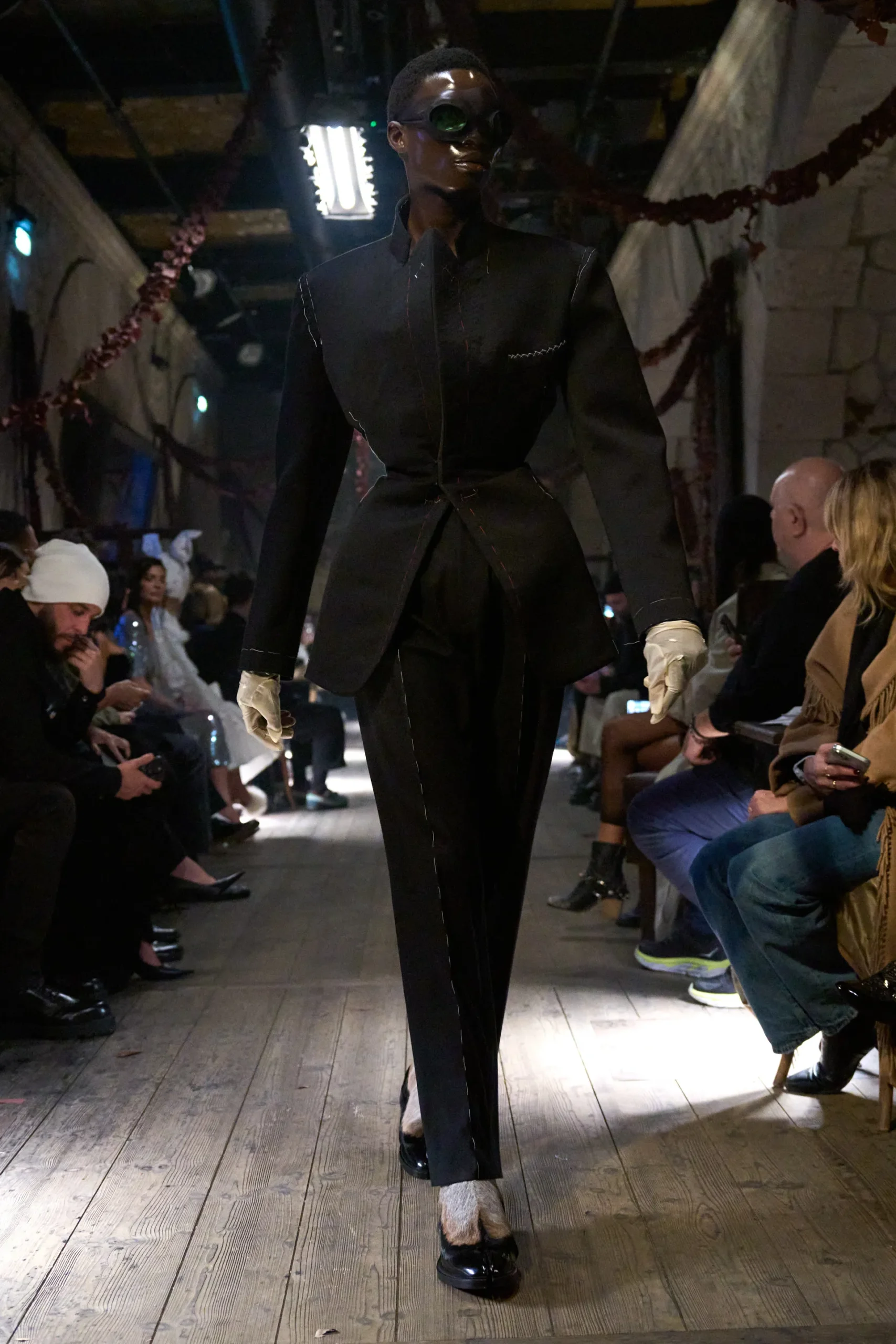 00036-maison-margiela-spring-2024-couture-credit-gorunway