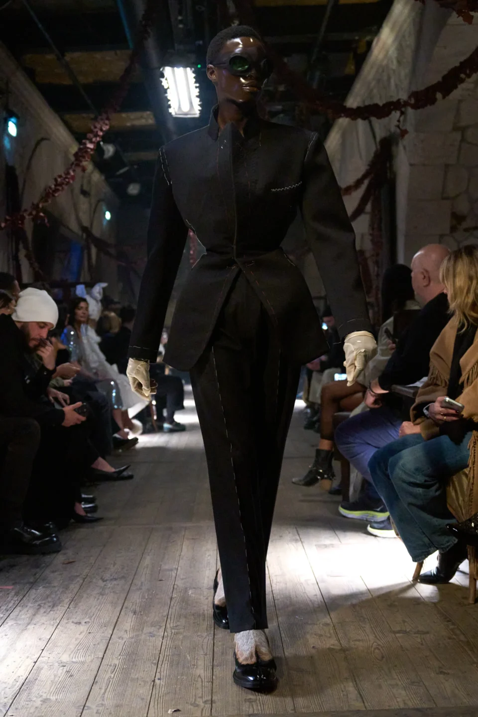 00036-maison-margiela-spring-2024-couture-credit-gorunway