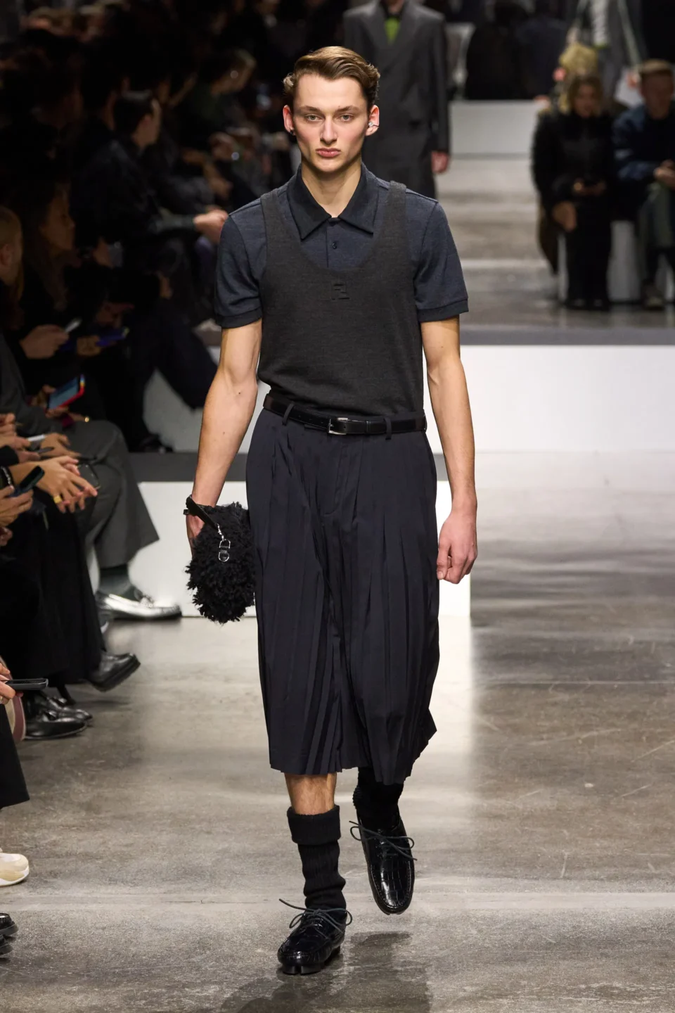 00037-fendi-fall-2024-menswear-credit-gorunway
