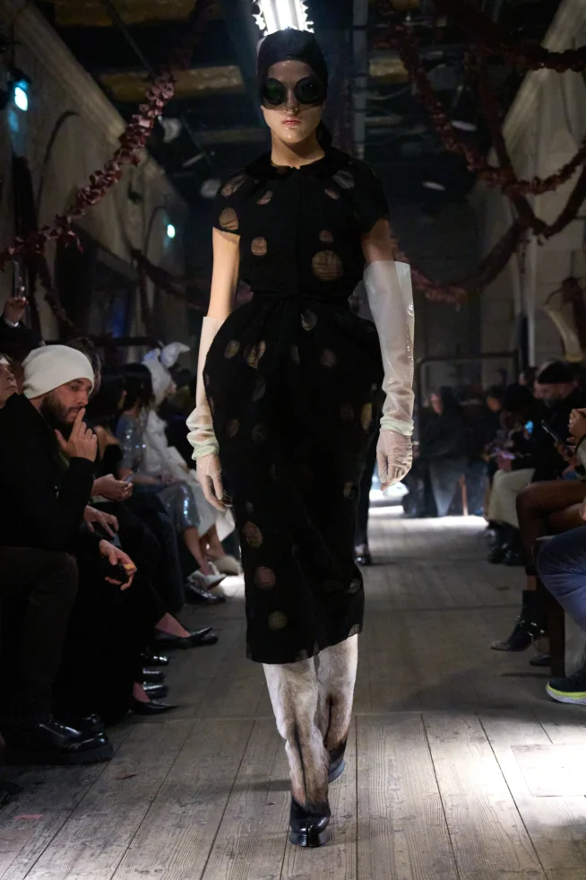 00038-maison-margiela-spring-2024-couture-credit-gorunway
