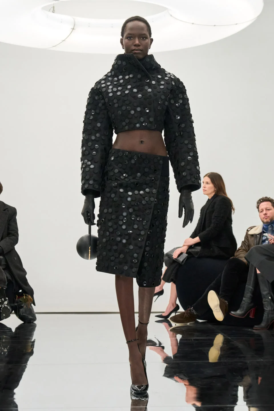 00039-alaia-fall-2024-ready-to-wear-credit-brand