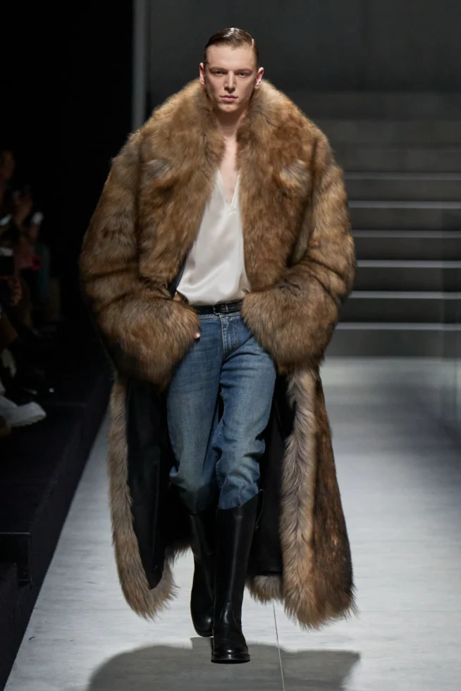 00039-dolce-and-gabbana-fall-2024-menswear-credit-gorunway