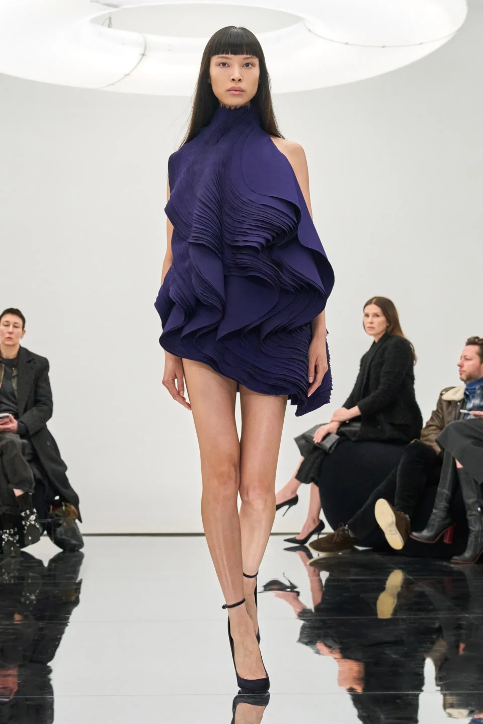 00040-alaia-fall-2024-ready-to-wear-credit-brand