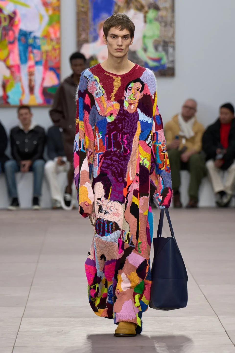 00040-loewe-fall-2024-mens-credit-gorunway
