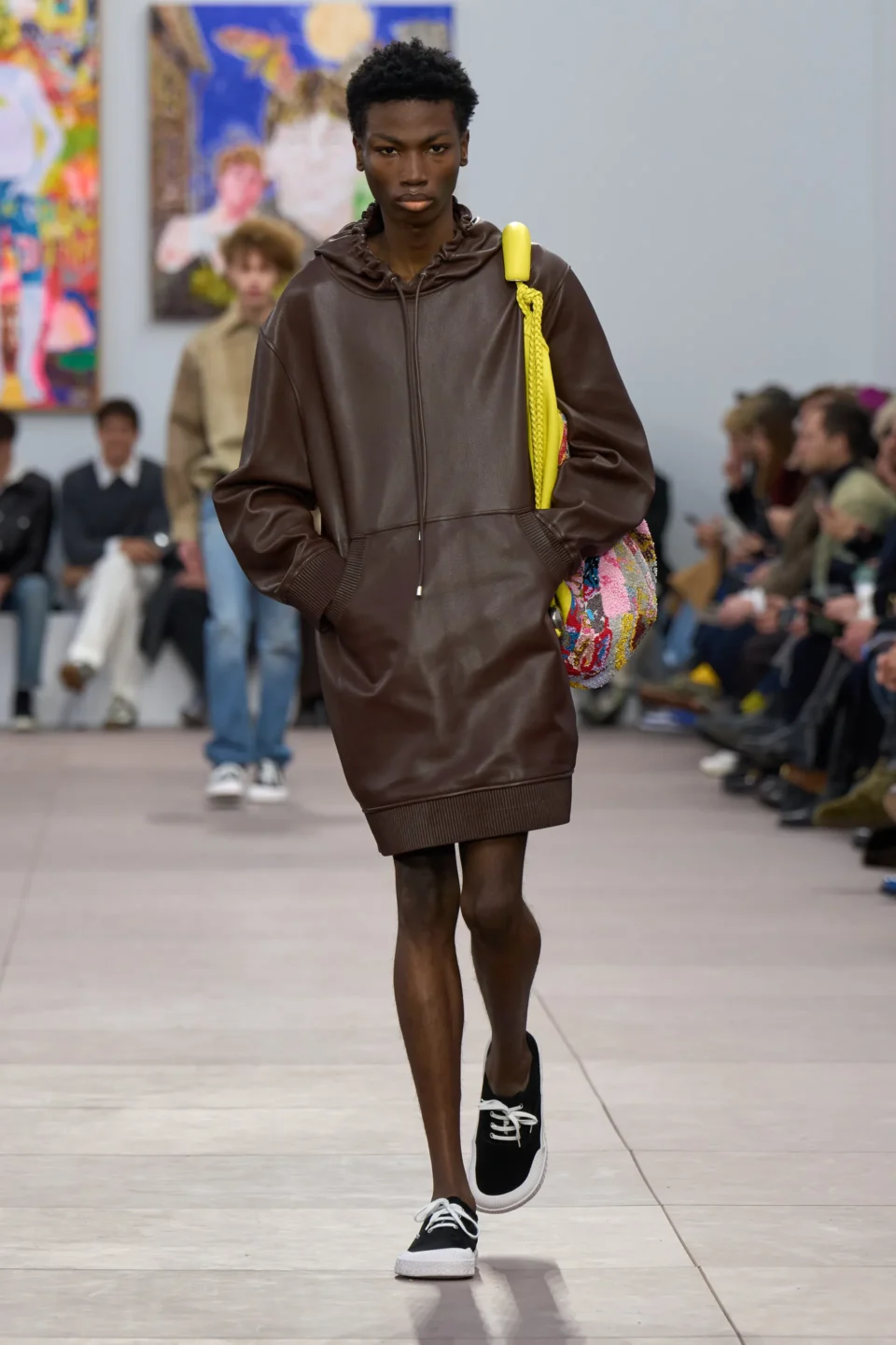00041-loewe-fall-2024-mens-credit-gorunway