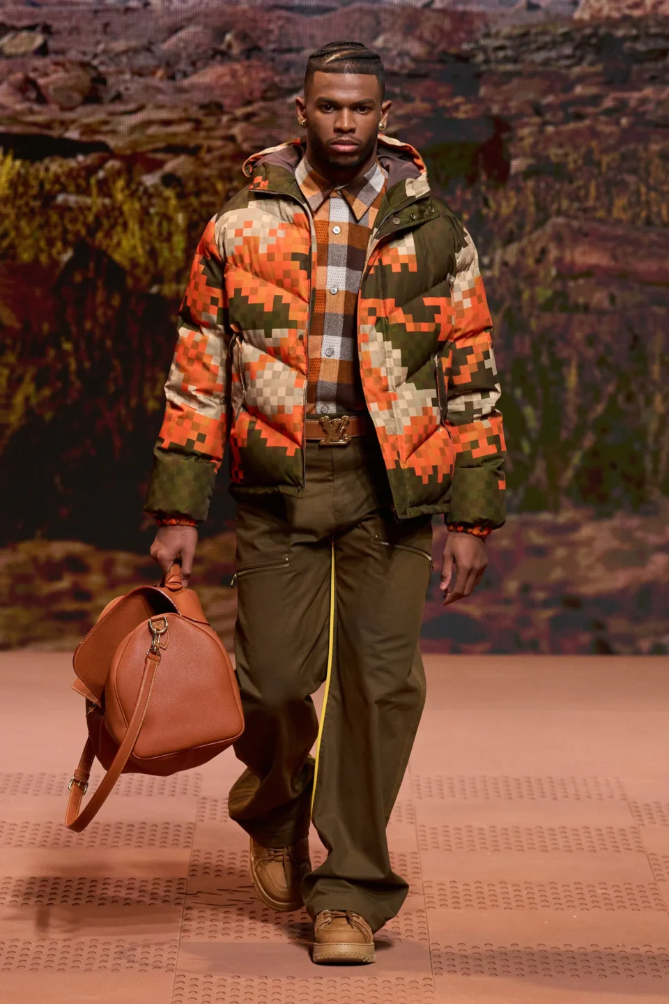 00041-louis-vuitton-fall-2024-menswear-credit-gorunway