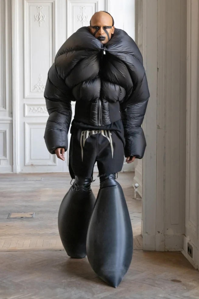 00043-rick-owens-fall-2024-menswear-credit-owenscorp