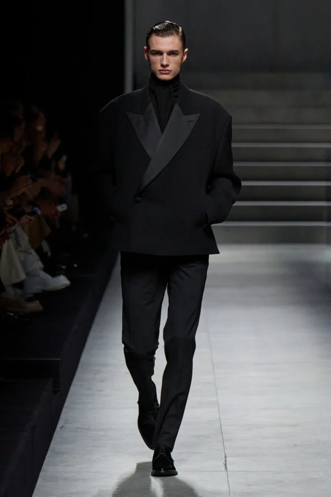 00045-dolce-and-gabbana-fall-2024-menswear-credit-gorunway