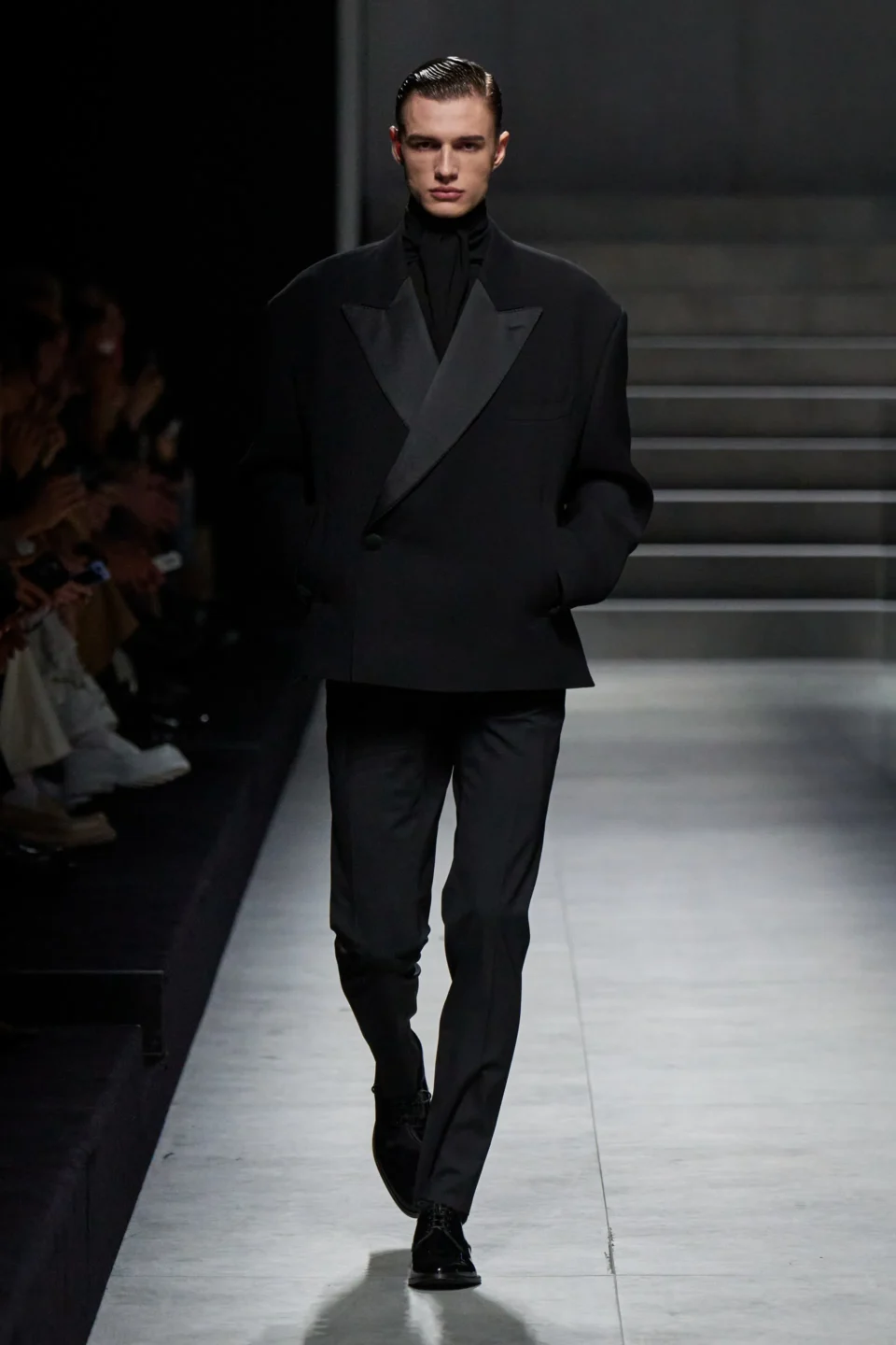 00045-dolce-and-gabbana-fall-2024-menswear-credit-gorunway