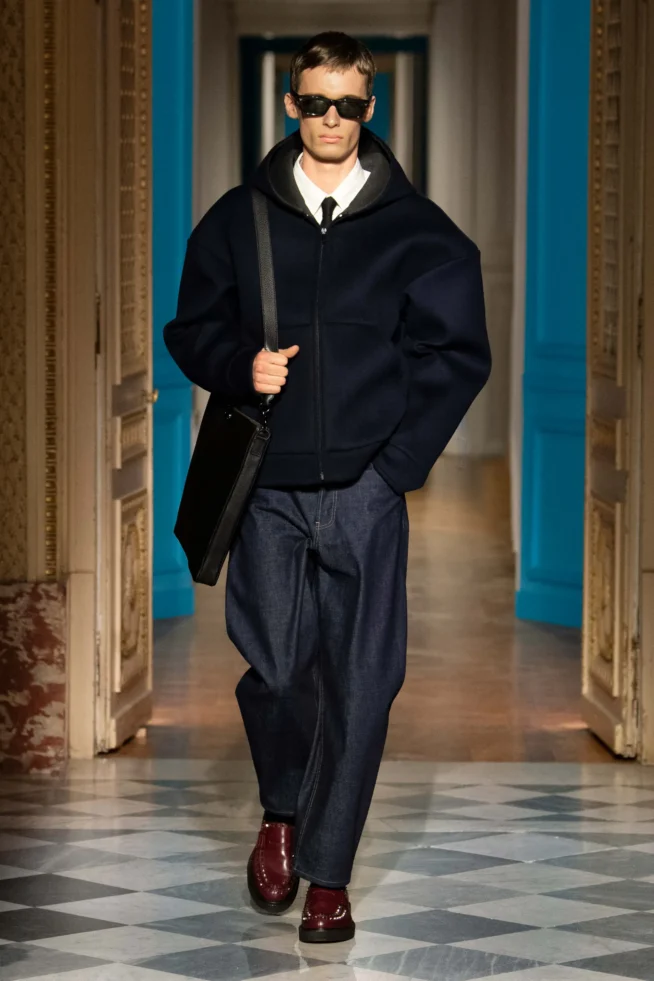 00046-valentino-fall-2024-mens-credit-brand