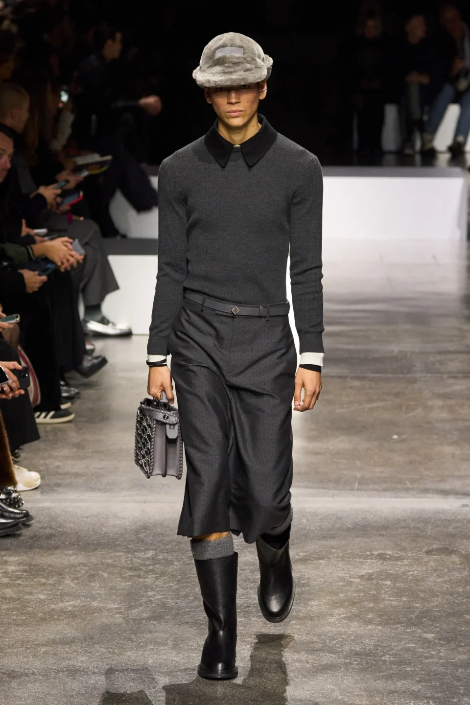 00049-fendi-fall-2024-menswear-credit-gorunway