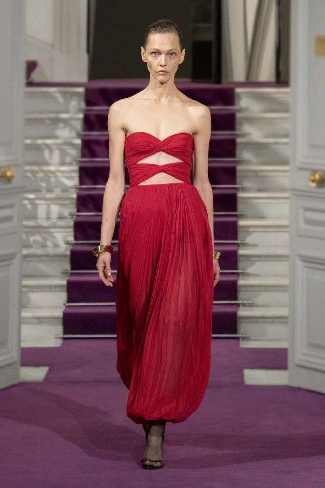 00050-valentino-spring-2024-couture-credit-brand