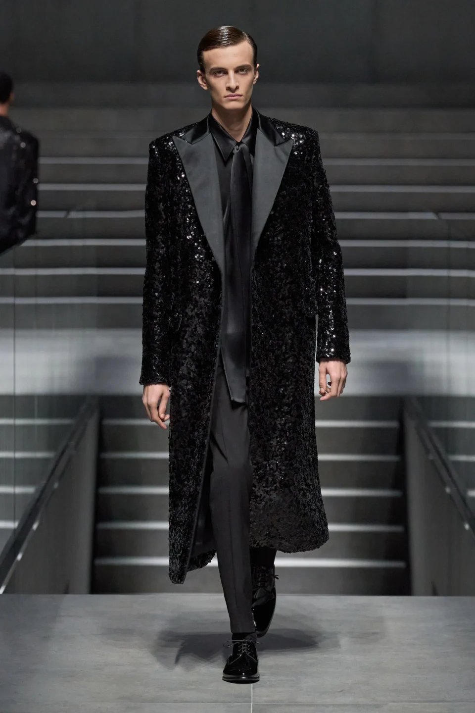 00054-dolce-and-gabbana-fall-2024-menswear-credit-gorunway
