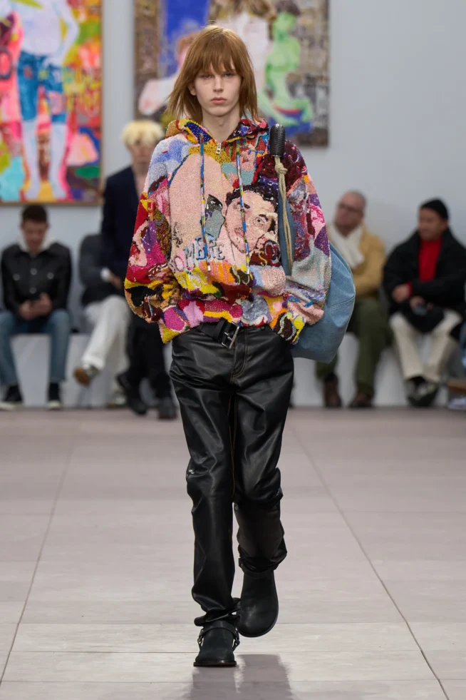 00054-loewe-fall-2024-mens-credit-gorunway