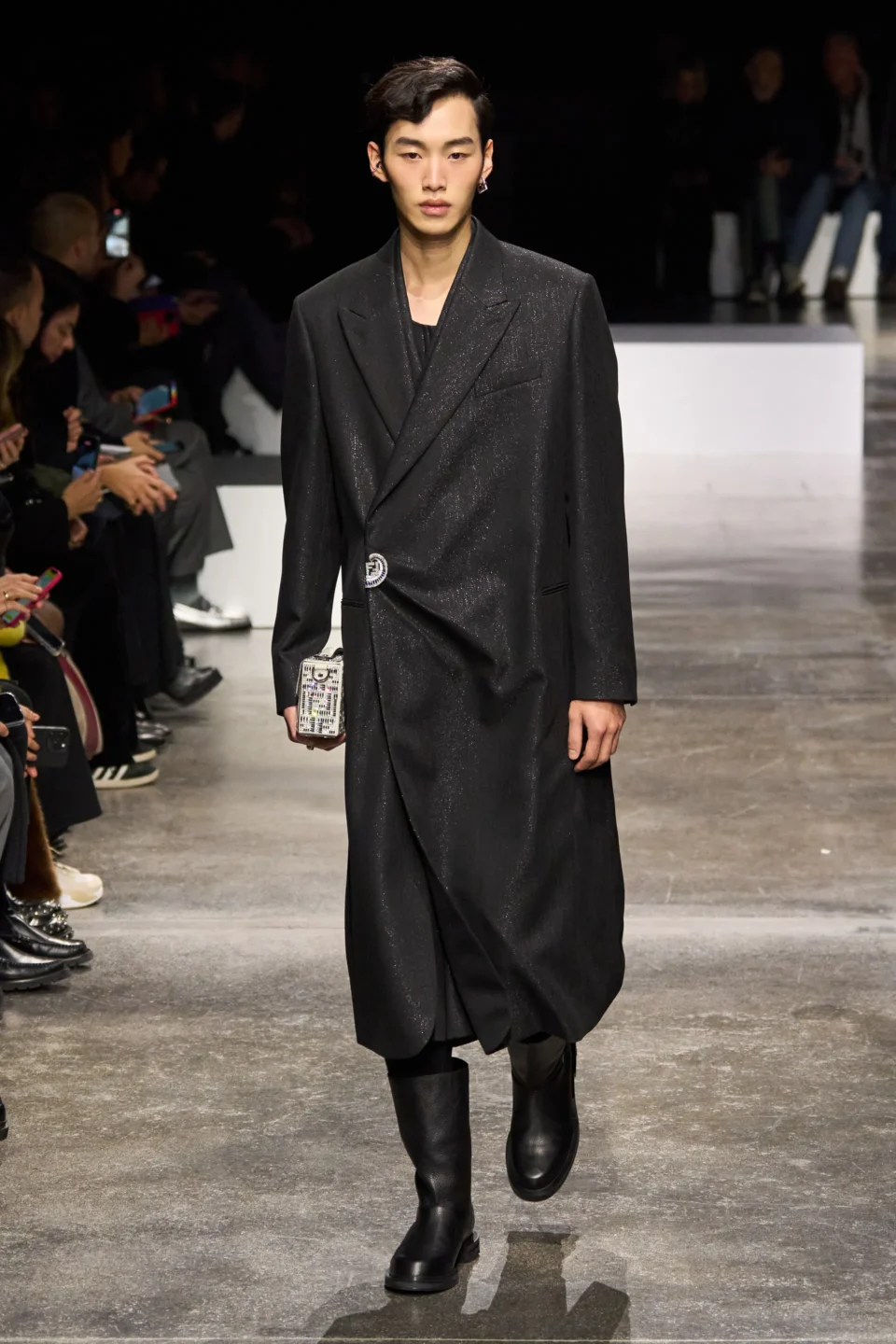 00056-fendi-fall-2024-menswear-credit-gorunway