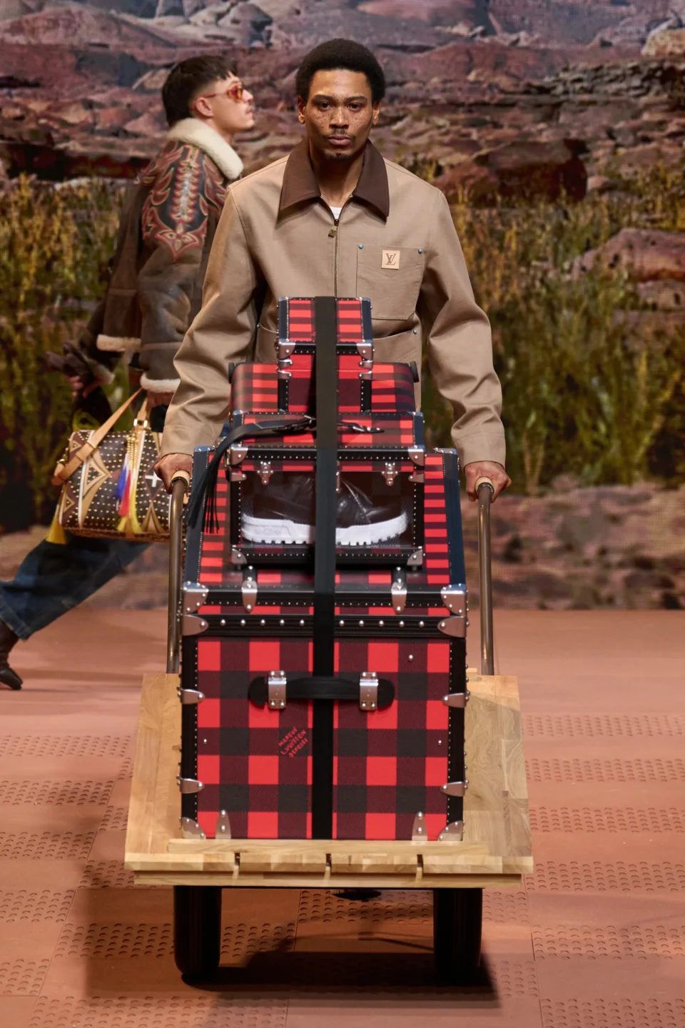 00058-louis-vuitton-fall-2024-menswear-credit-gorunway