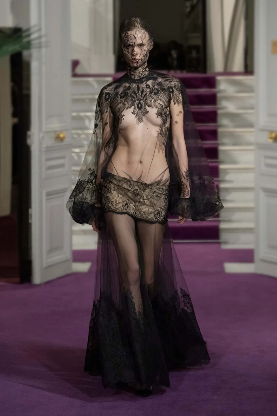 00063-valentino-spring-2024-couture-credit-brand