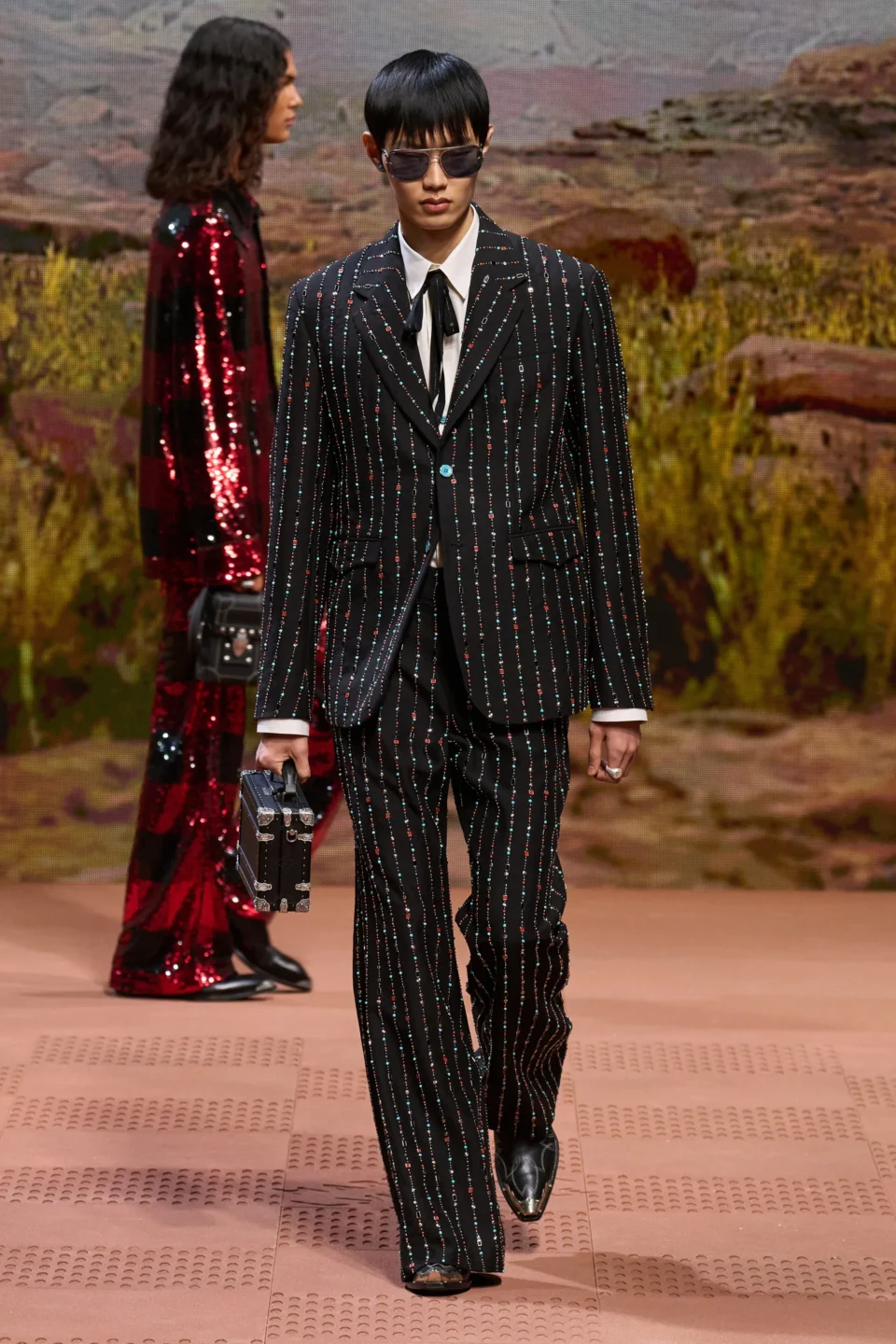 00072-louis-vuitton-fall-2024-menswear-credit-gorunway