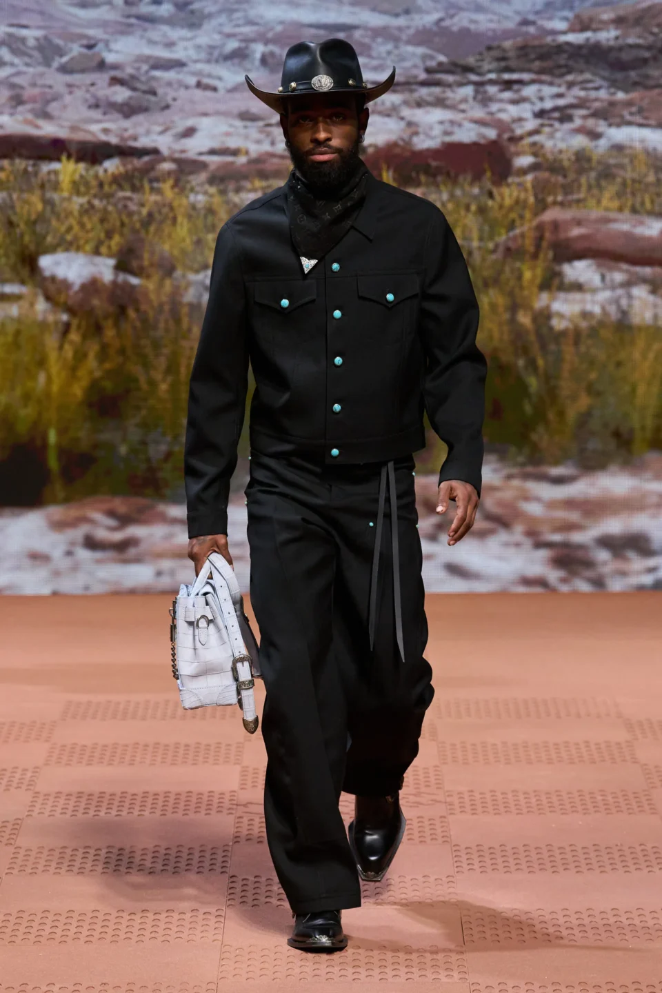 00075-louis-vuitton-fall-2024-menswear-credit-gorunway