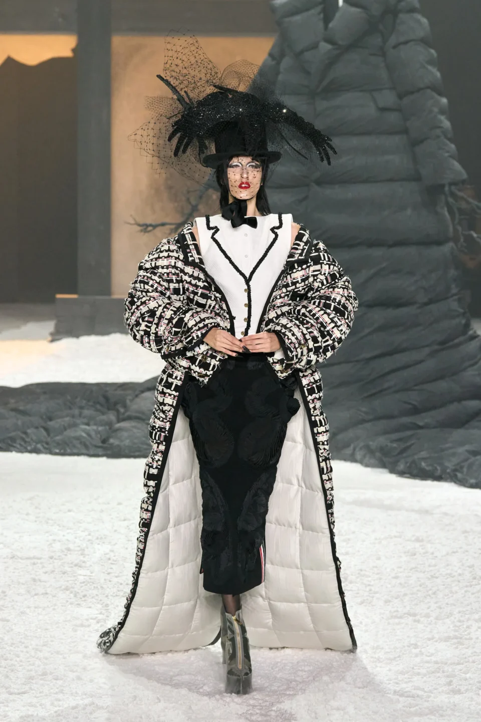 00001-thom-browne-fall-2024-ready-to-wear-credit-gorunway