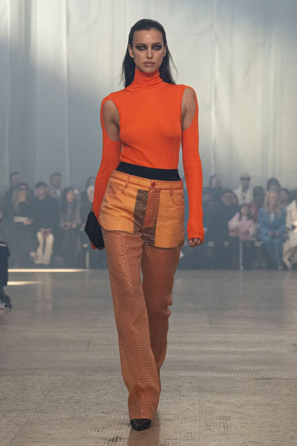 00003-helmut-lang-fall-2024-ready-to-wear-credit-brand