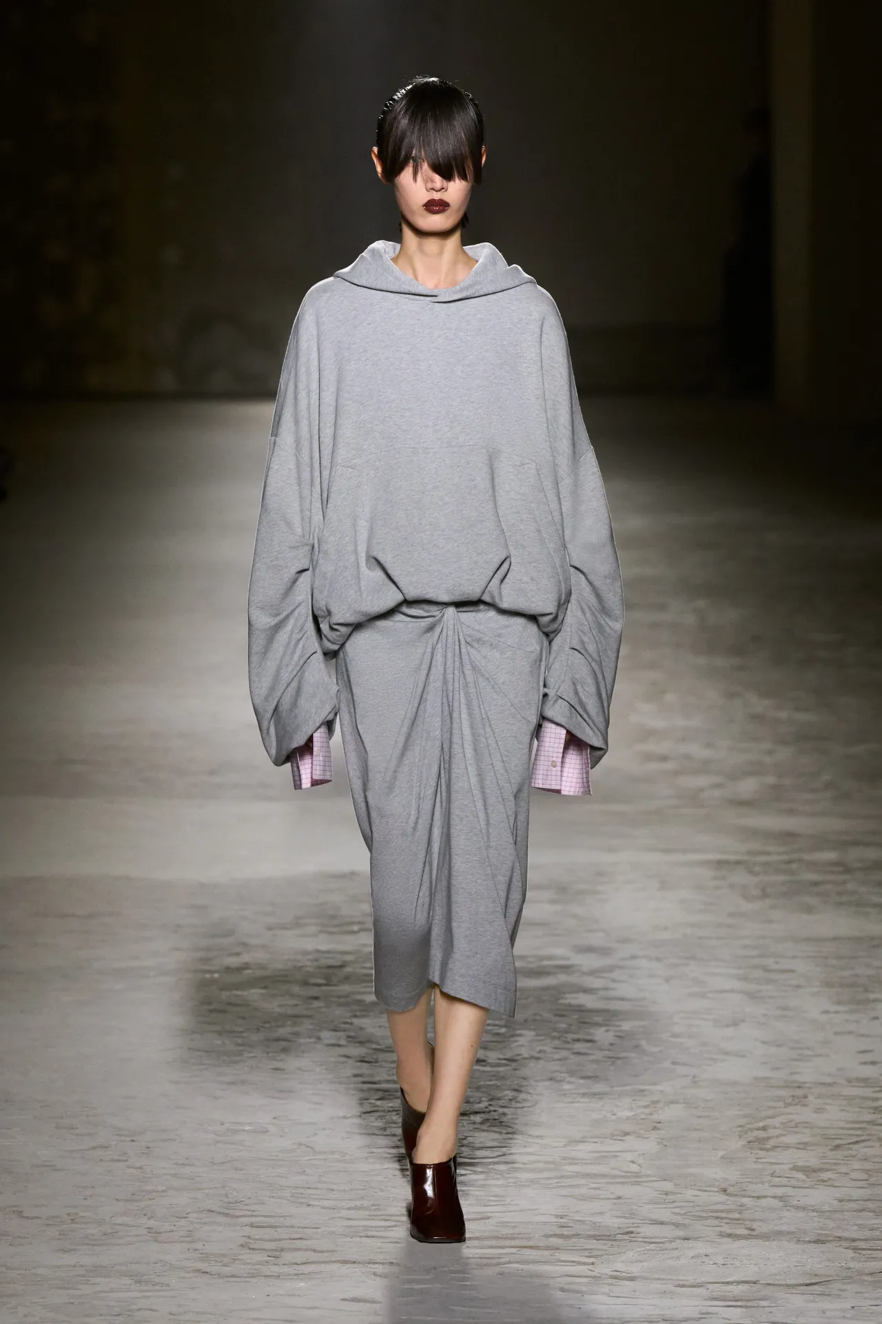 00005-dries-van-noten-fall-2024-ready-to-wear-credit-gorunway