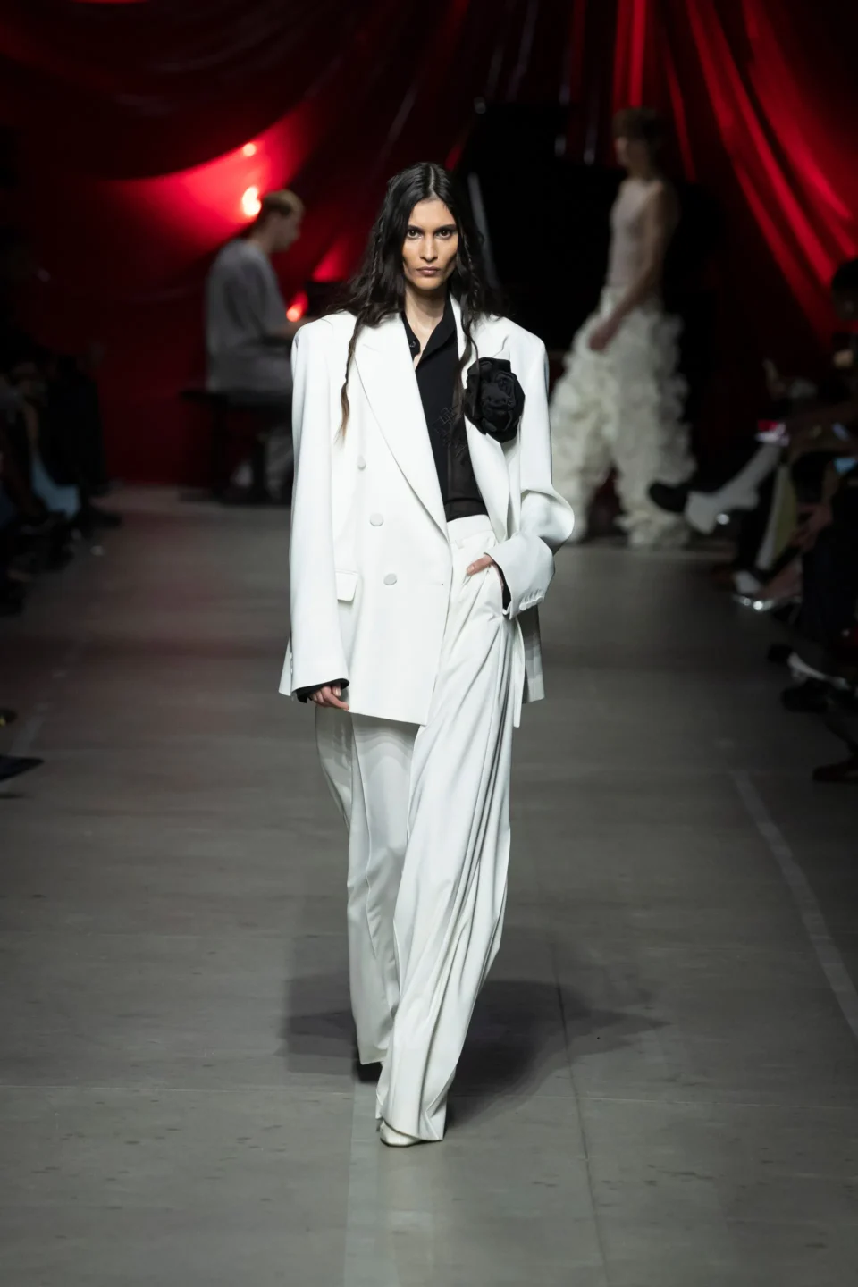 00005-gcds-fall-2024-ready-to-wear-credit-brand