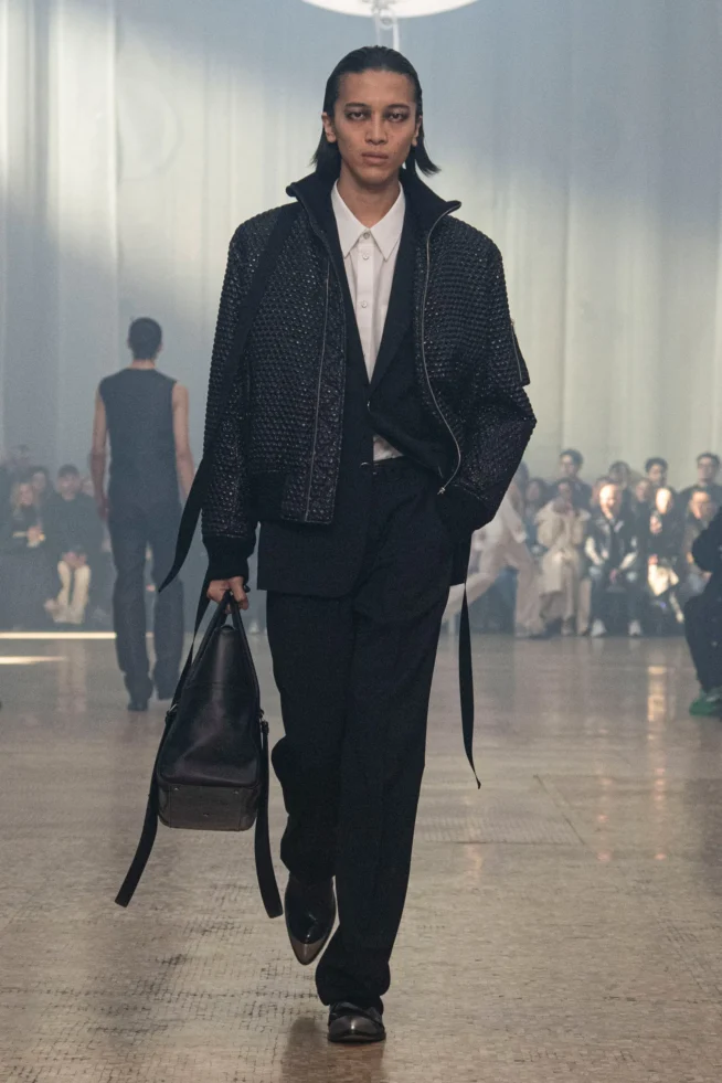 00006-helmut-lang-fall-2024-ready-to-wear-credit-brand