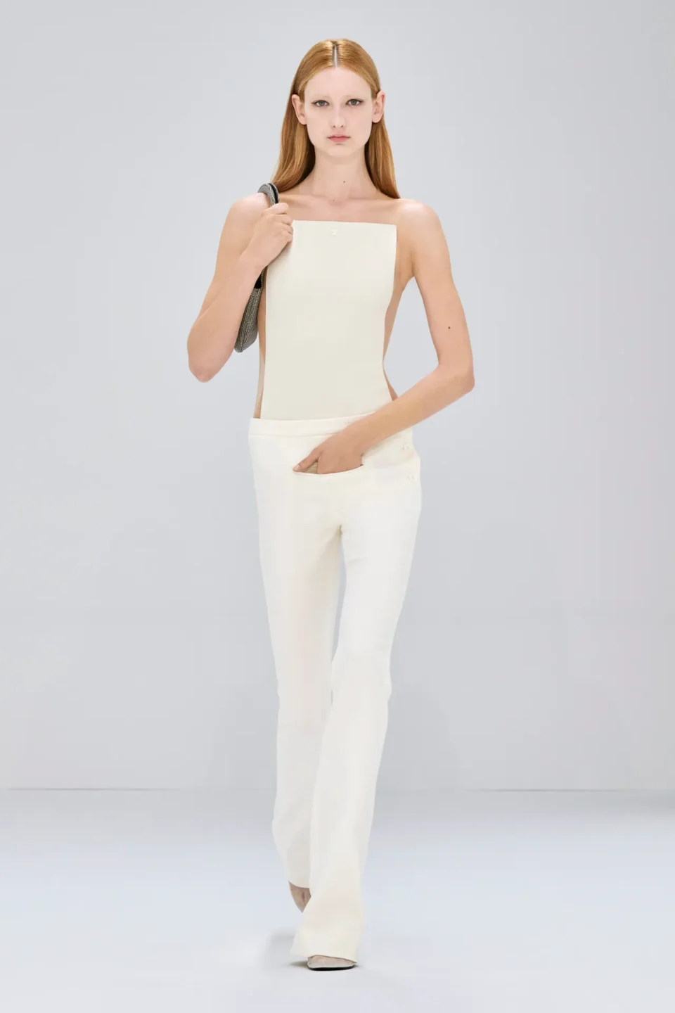 00007-courreges-fall-2024-ready-to-wear-credit-brand