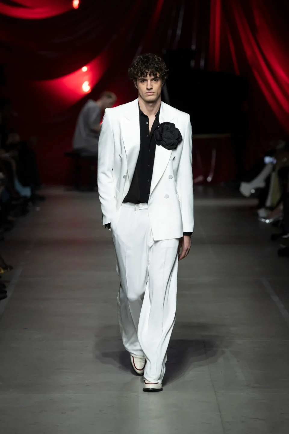 00007-gcds-fall-2024-ready-to-wear-credit-brand