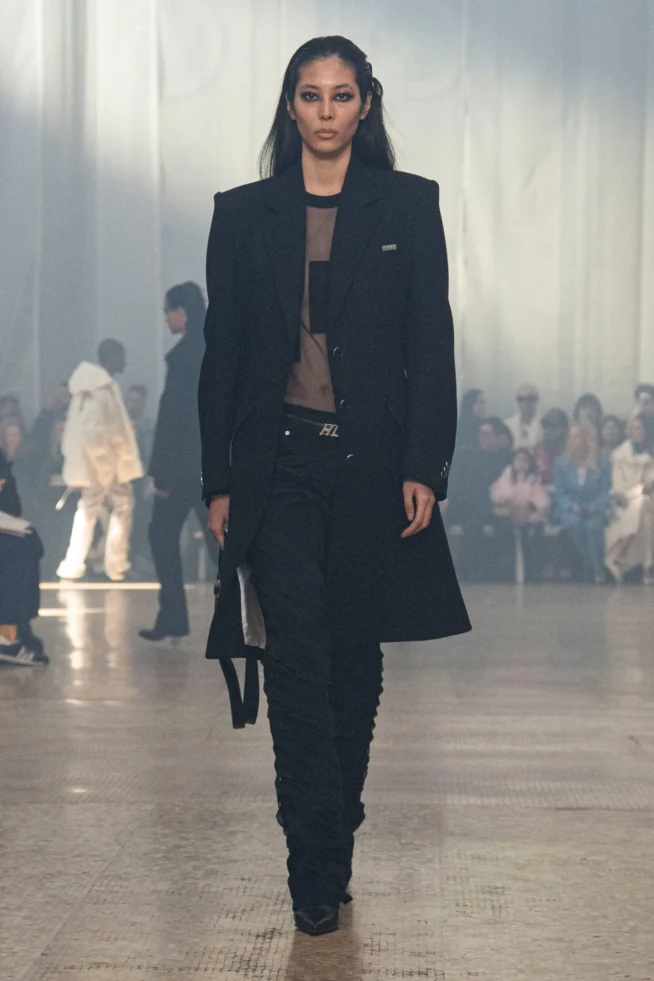 00009-helmut-lang-fall-2024-ready-to-wear-credit-brand