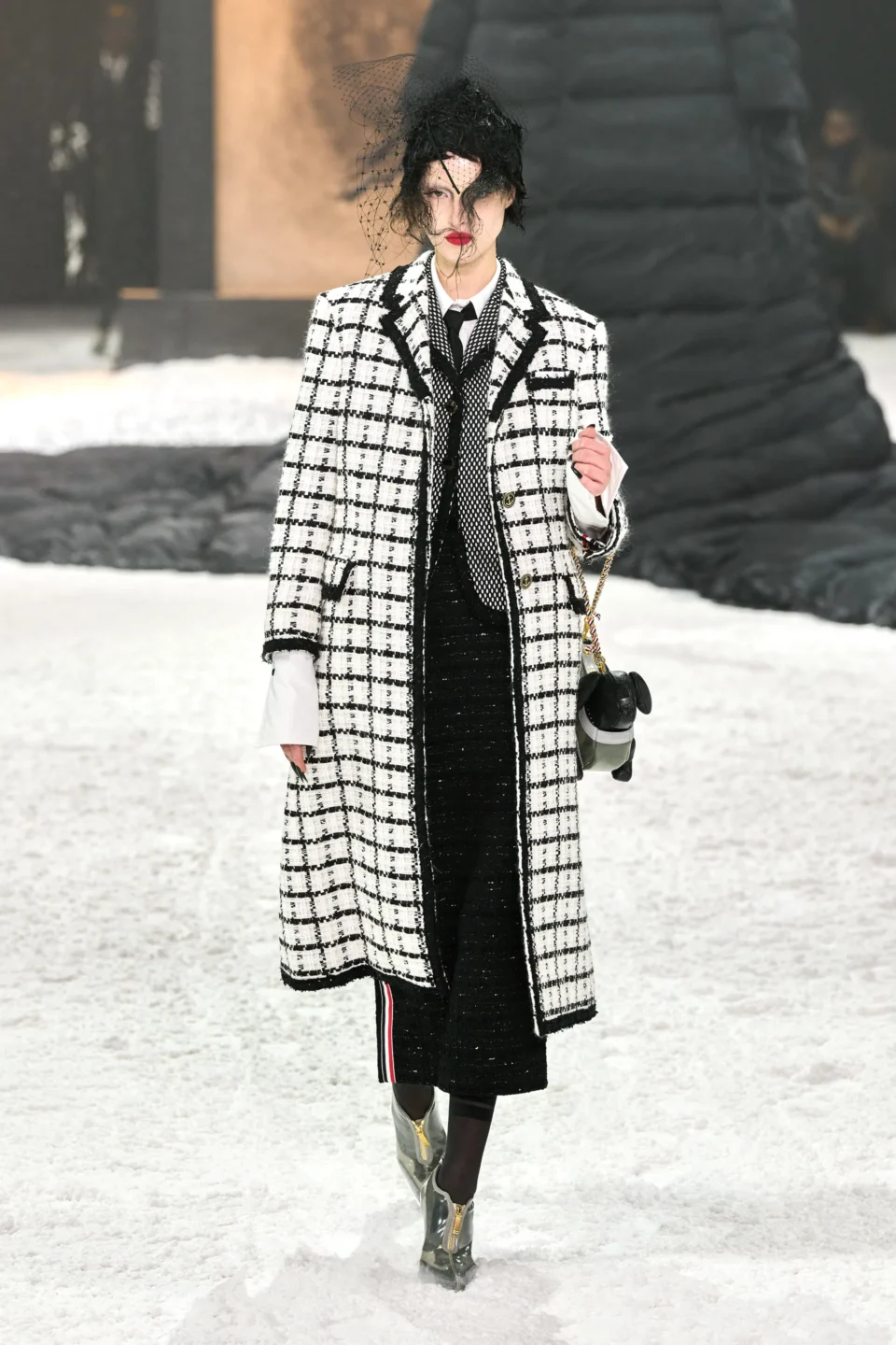 00009-thom-browne-fall-2024-ready-to-wear-credit-gorunway