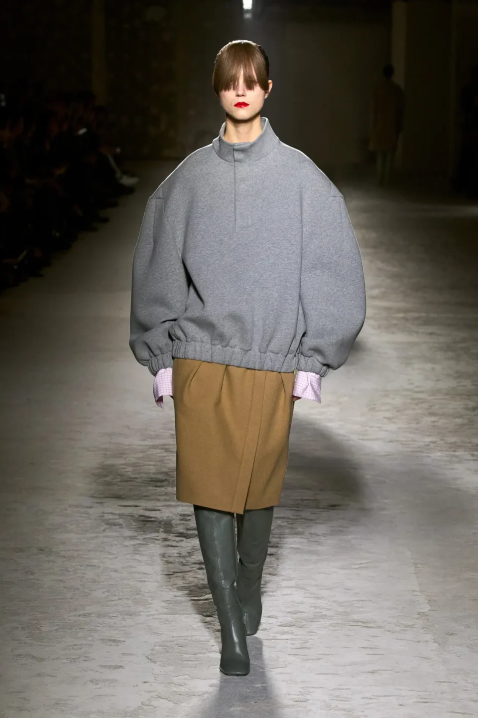 00013-dries-van-noten-fall-2024-ready-to-wear-credit-gorunway