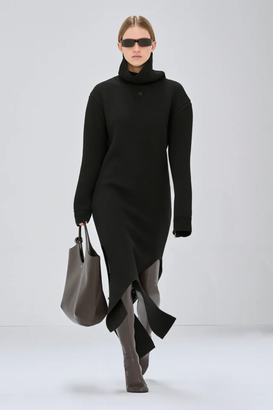00017-courreges-fall-2024-ready-to-wear-credit-brand