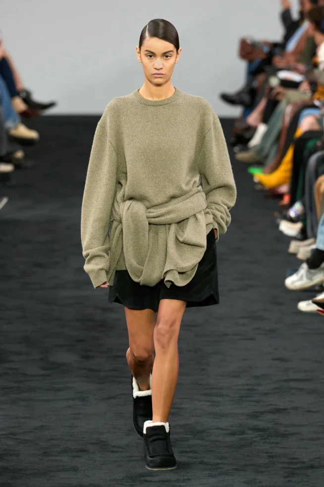 00017-j-w-anderson-fall-2024-ready-to-wear-credit-gorunway