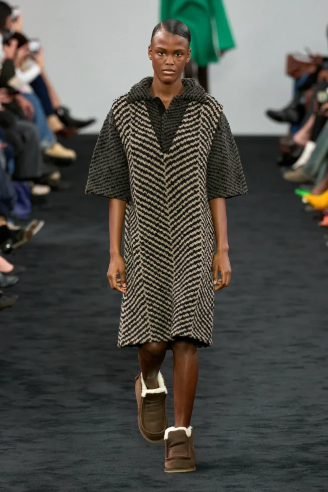 00019-j-w-anderson-fall-2024-ready-to-wear-credit-gorunway