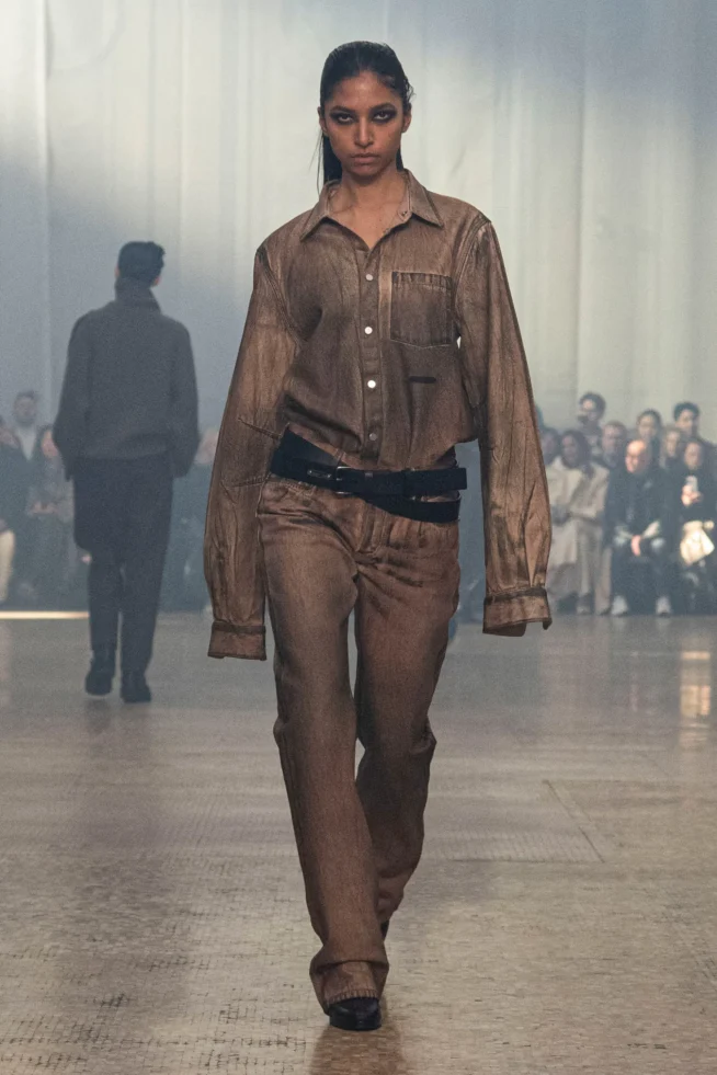 00022-helmut-lang-fall-2024-ready-to-wear-credit-brand