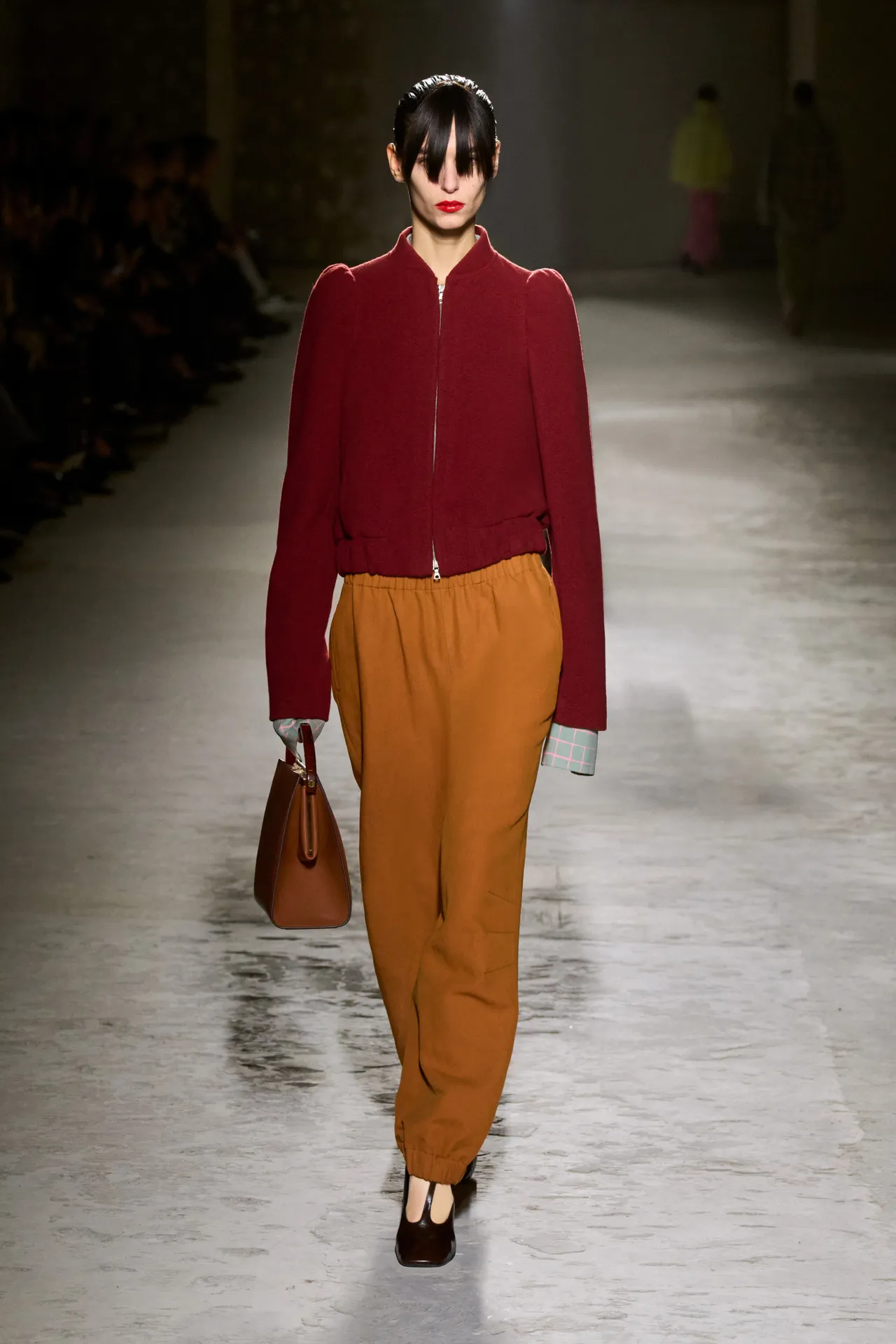 00026-dries-van-noten-fall-2024-ready-to-wear-credit-gorunway