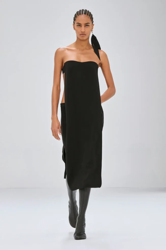 00027-courreges-fall-2024-ready-to-wear-credit-brand