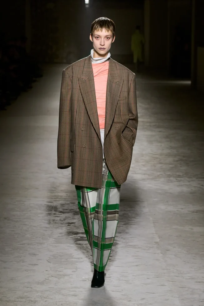 00028-dries-van-noten-fall-2024-ready-to-wear-credit-gorunway